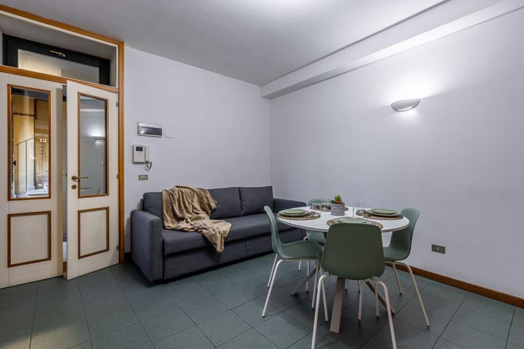 Close To Duomo Lovely City Center Flat Apartment Milan Exterior photo